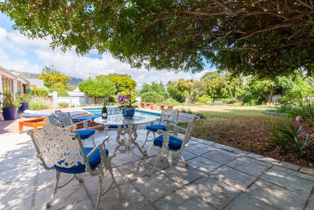 The Garden View Suite Franschhoek Bagian luar foto