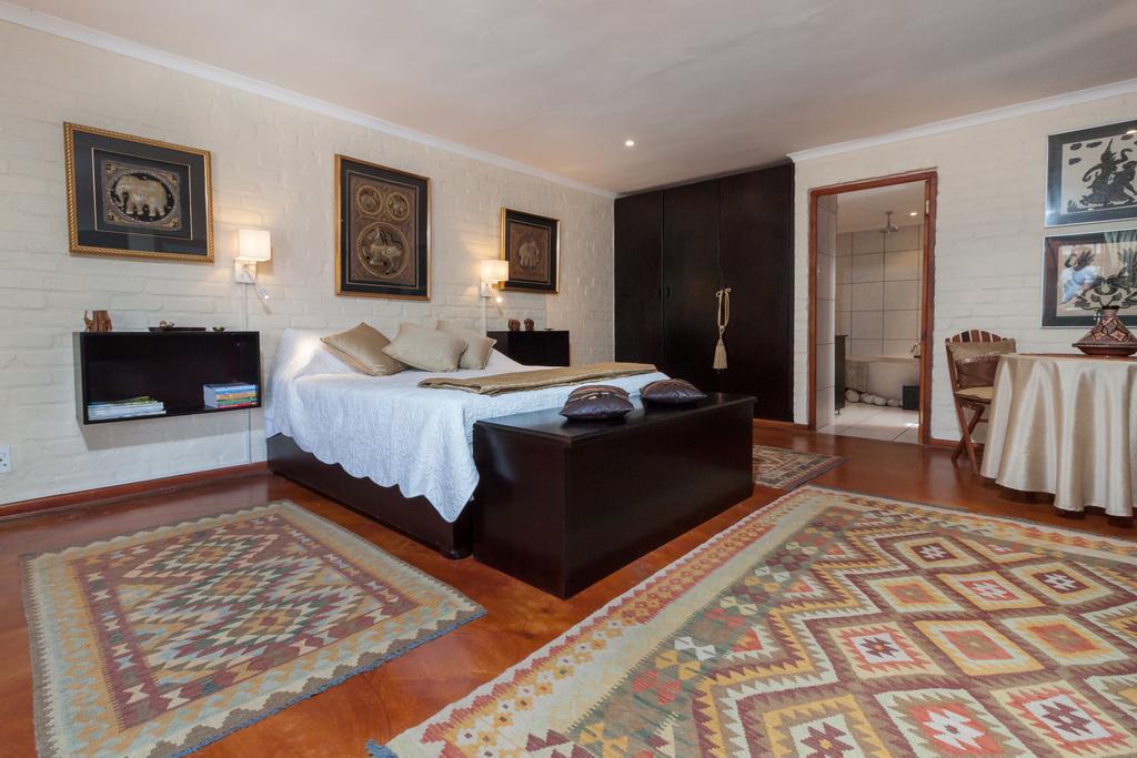 The Garden View Suite Franschhoek Bagian luar foto